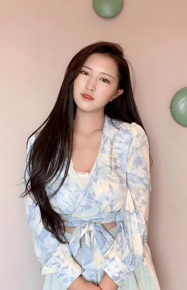 《沈樵》电影无删减版高清HD在线观看-沈樵电视剧完整版免费观看-沈樵短剧资源免费下载