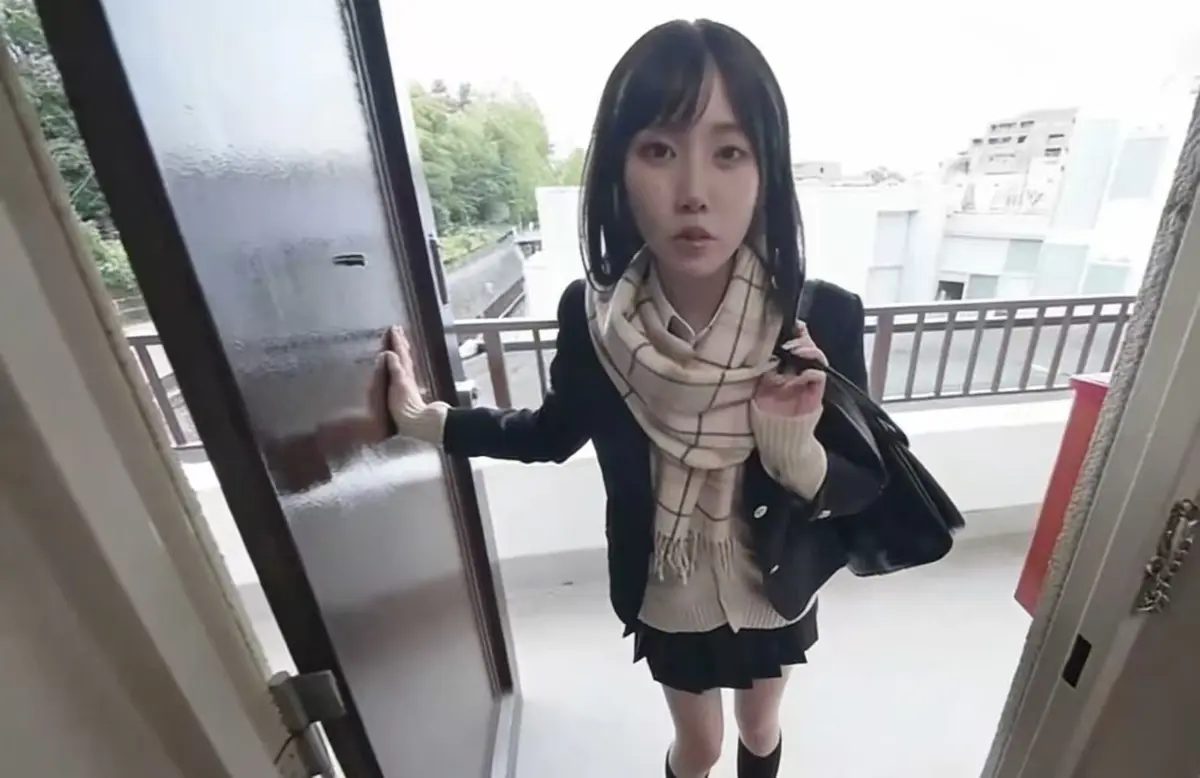 《泡在我家的辣妹-真人版》HD高清全集中文版-岛崎遥香主演满天星系列未删减-免费在线观看无广告蓝光画质