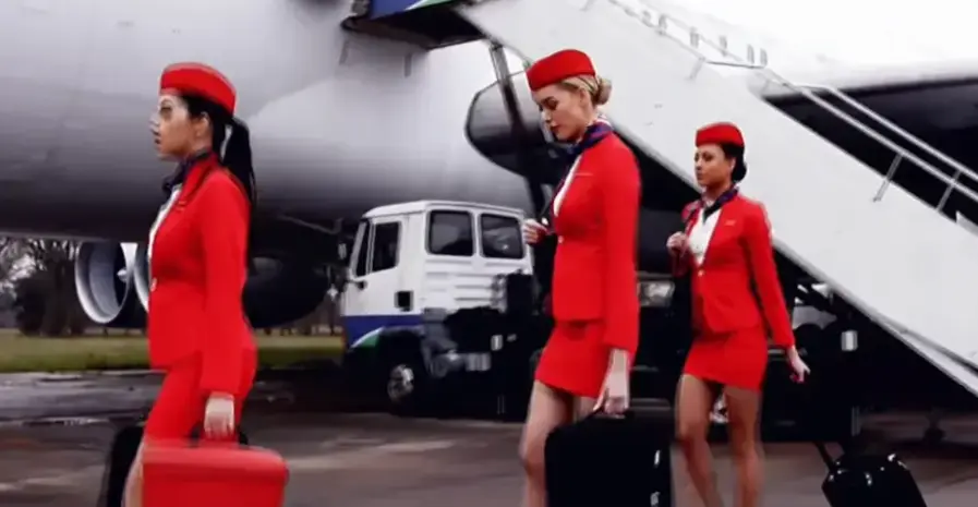 法国空姐2018完整版在线观看 法国空姐全集720P高清播放-机舱封闭剧情体验-法版满天星电影资源