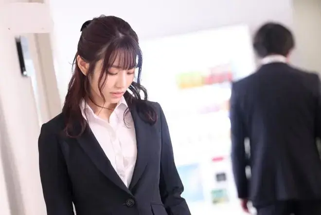 《和部长一起去出差旅》高清未删减完整版在线观看-日本电影资源下载-免费播放