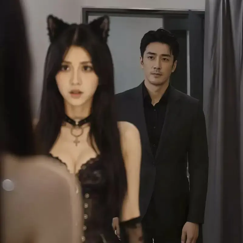 《不能碰的猫耳女下属的秘密》AI短剧完整版合集-2026都市职场悬疑黑马全网刷屏-谜团探寻反转不断追剧不能停-不能碰的猫耳女下属的秘密高清在线看